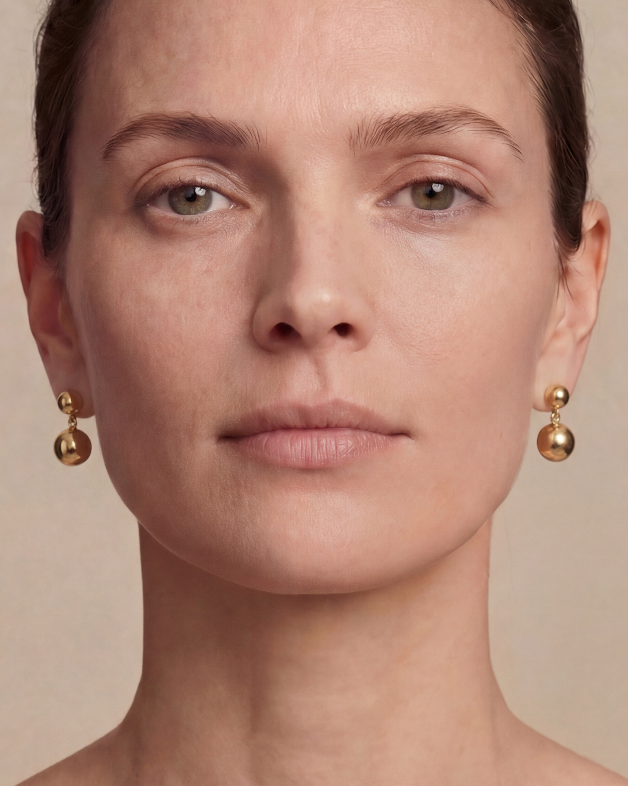 gold earrings