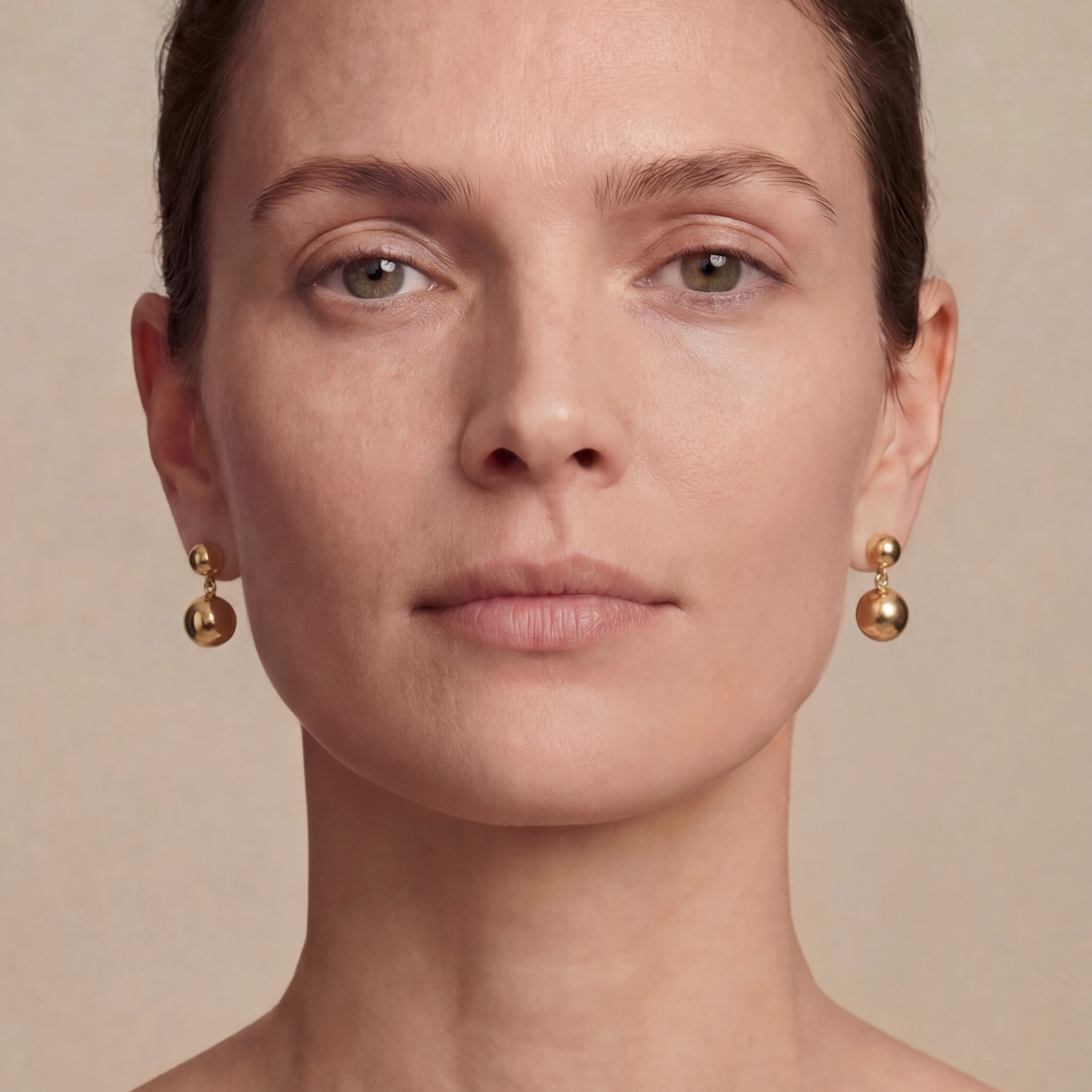 gold earrings
