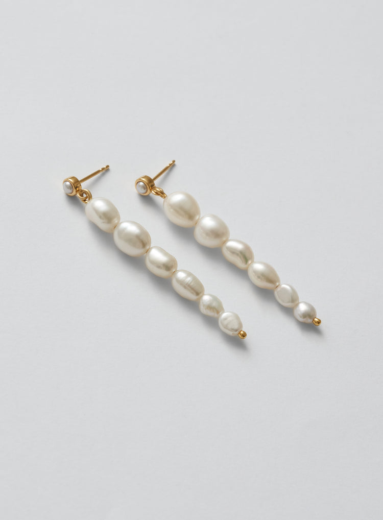 gold earrings