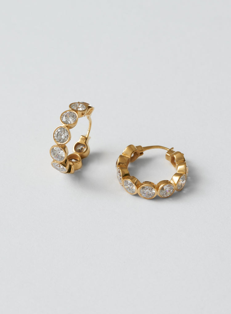 gold earrings