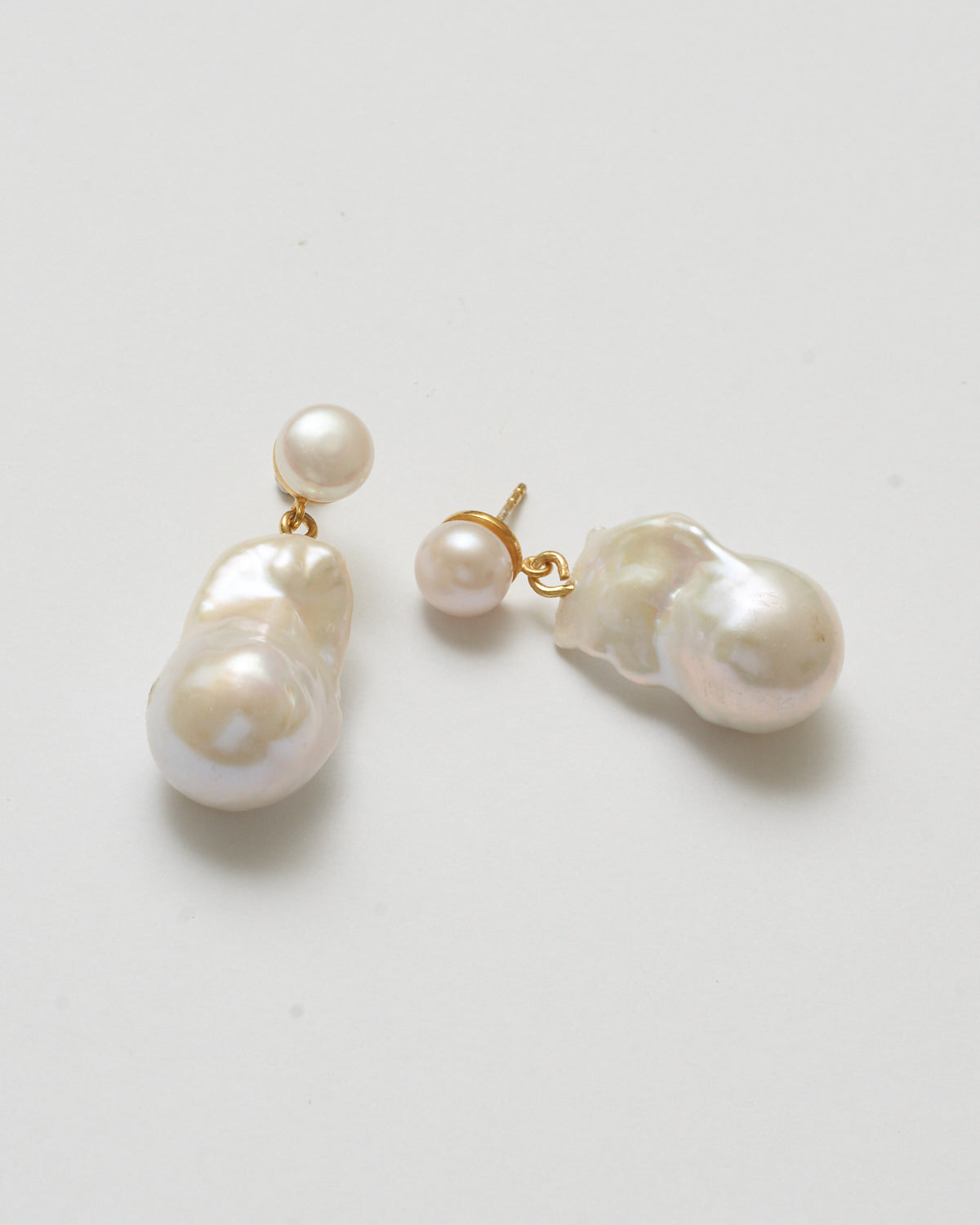 gold earrings