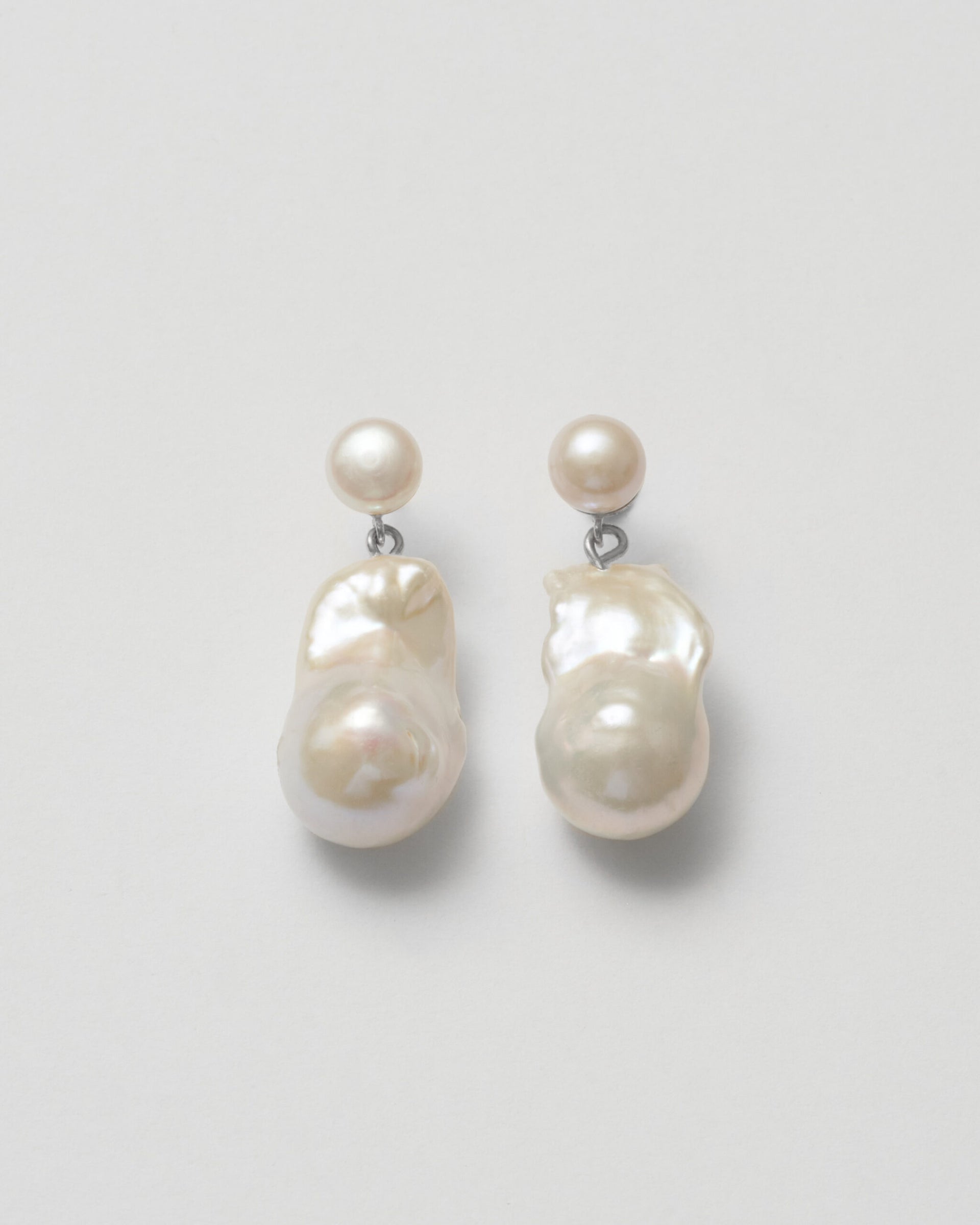 Baroque Pearl Earrings silver