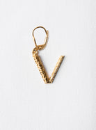LETTEREARRINGGOLDV